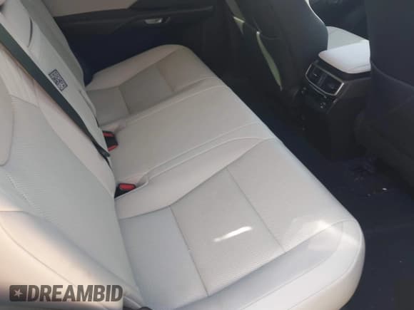 ✅ 2024 Lexus RX 350h Luxury • VIN: 2T2BBMCA0RC062138 • Лот: 43712555. Опубликован ранее на IAAI с пробегом 17 128 миль. Бесплатный доступ к архиву аукционных продаж из США и подробный отчёт об истории автомобиля на DreamBid. Изображение 8.