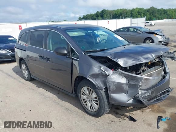 ✅ 2015 Honda Odyssey LX • VIN: 5FNRL5H26FB032334 • Lot: 42722152. Listed on IAAI with 117,539 mi. Free auction sales archive from the USA and detailed vehicle history report at DreamBid. Image 1.