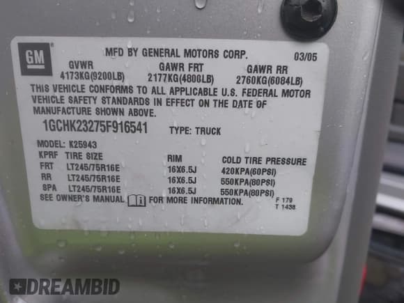 ✅ 2005 Chevrolet Silverado 2500HD LT • VIN: 1GCHK23275F916541 • Lot: 41798766. Wystawiony na IAAI z przebiegiem 80 169 mil. Bezpłatny archiwum sprzedaży aukcyjnych z USA i szczegółowy raport historii pojazdu na DreamBid. Zdjęcie 9.