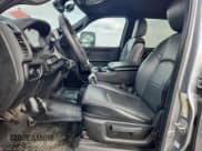 ✅ 2023 Ram 2500 Tradesman • VIN: 3C6UR5CL3PG569996 • Лот: 89702835. Опубликован ранее на Copart с пробегом 308 320 миль. Бесплатный доступ к архиву аукционных продаж из США и подробный отчёт об истории автомобиля на DreamBid. Изображение 7.