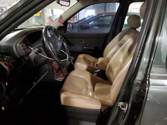 ✅ 2003 Land Rover Freelander • VIN: SALNY22233A272736 • Лот: 80003624. Опубликован ранее на Copart с пробегом Не указан. Бесплатный доступ к архиву аукционных продаж из США и подробный отчёт об истории автомобиля на DreamBid. Изображение 7.