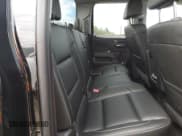 ✅ 2017 GMC Sierra 1500 SLT • VIN: 1GTV2NEC4HZ286443 • Lot: 86774925. Wystawiony na Copart z przebiegiem 51 784 mil. Bezpłatny archiwum sprzedaży aukcyjnych z USA i szczegółowy raport historii pojazdu na DreamBid. Zdjęcie 10.