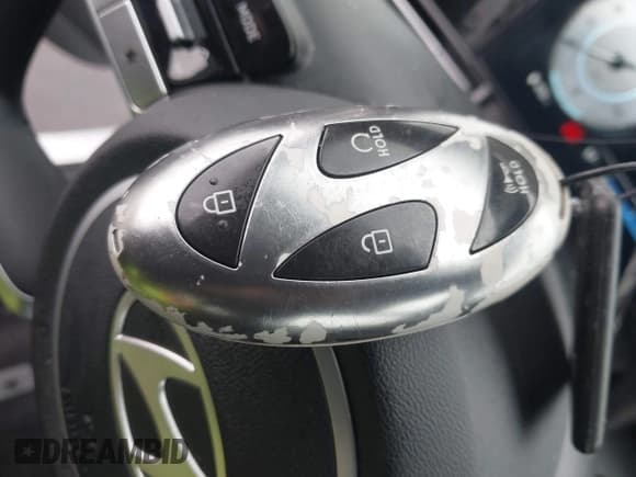 ✅ 2024 Hyundai Elantra SEL • VIN: KMHLM4DG1RU734907 • Lot: 43570336. Listed on IAAI with 42,953 mi. Free auction sales archive from the USA and detailed vehicle history report at DreamBid. Image 11.