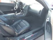 ✅ 2013 Chevrolet Corvette Grand Sport 3LT • VIN: 1G1YW2DW7D5104711 • Lot: 41669931. Wystawiony na IAAI z przebiegiem 62 867 mil. Bezpłatny archiwum sprzedaży aukcyjnych z USA i szczegółowy raport historii pojazdu na DreamBid. Zdjęcie 5.