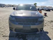 ✅ 2018 Jeep Grand Cherokee SRT • VIN: 1C4RJFDJ8JC488401 • Лот: 68311635. Опубликован ранее на Copart с пробегом 37 512 миль. Бесплатный доступ к архиву аукционных продаж из США и подробный отчёт об истории автомобиля на DreamBid. Изображение 5.