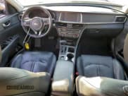 ✅ 2017 Kia Optima EX • VIN: KNAGU4LE3H5012270 • Лот: 95669095. Опубликован ранее на Copart с пробегом Не указан. Бесплатный доступ к архиву аукционных продаж из США и подробный отчёт об истории автомобиля на DreamBid. Изображение 8.