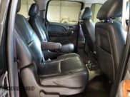 ✅ 2013 Chevrolet Suburban LT • VIN: 1GNSKJE76DR212148 • Lot: 81515794. Wystawiony na Copart z przebiegiem 186 879 mil. Bezpłatny archiwum sprzedaży aukcyjnych z USA i szczegółowy raport historii pojazdu na DreamBid. Zdjęcie 11.