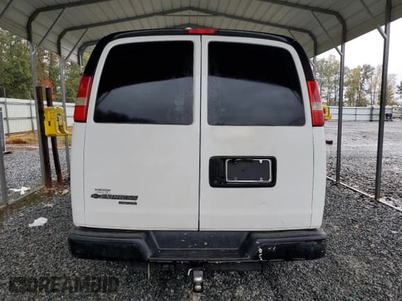 ✅ 2013 Chevrolet Express Cargo • VIN: 1GCWGFCA0D1903763 • Lot: 90007215. Listed on Copart with 223,250 mi. Free auction sales archive from the USA and detailed vehicle history report at DreamBid. Image 6.