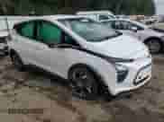 2023 Chevrolet Bolt EV 2LT z VIN 1G1FX6S09P4136824, wystawiony jako Copart lot #68472733 z przebiegiem 10 667 mil mil oraz . Historia ofert i sprzedaży dostępna na DreamBid. Obrazek 4.