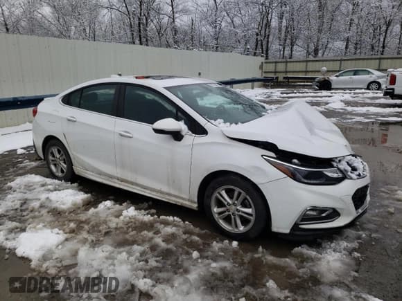 ✅ 2017 Chevrolet Cruze LT • VIN: 1G1BE5SMXH7245620 • Lot: 38223423. Listed on Copart with 102,493 mi. Free auction sales archive from the USA and detailed vehicle history report at DreamBid. Image 4.