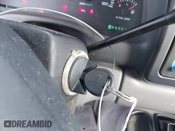 ✅ 2000 Dodge Dakota Sport • VIN: 1B7GL2AN0YS705134 • Лот: 41997957. Размещён на IAAI с пробегом 219 659 миль миль. Получите бесплатный доступ к архиву аукционных продаж из США и посмотрите подробный отчёт об истории автомобиля на DreamBid. Изображение 11.