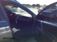 ✅ 2018 Toyota RAV4 XLE • VIN: 2T3WFREVXJW412618 • Lot: 43696429. Listed on IAAI with 134,394 mi. Free auction sales archive from the USA and detailed vehicle history report at DreamBid. Image 5.