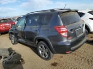 ✅ 2011 Toyota RAV4 Sport • VIN: JTMRK4DV7B5105641 • Lot: 72805554. Wystawiony na Copart z przebiegiem 74 217 mil. Bezpłatny archiwum sprzedaży aukcyjnych z USA i szczegółowy raport historii pojazdu na DreamBid. Zdjęcie 2.