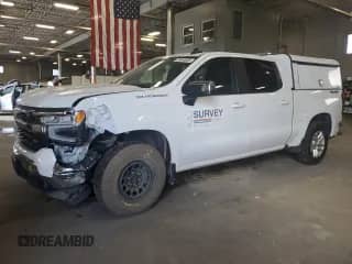 2022 Chevrolet Silverado 1500 LT с VIN 1GCPDKEK3NZ598225, выставлен на аукционе Copart как лот 70446855 с пробегом Не указан миль и На запчасти • Non repairable. История ставок и продаж доступна на DreamBid. Изображение 1.