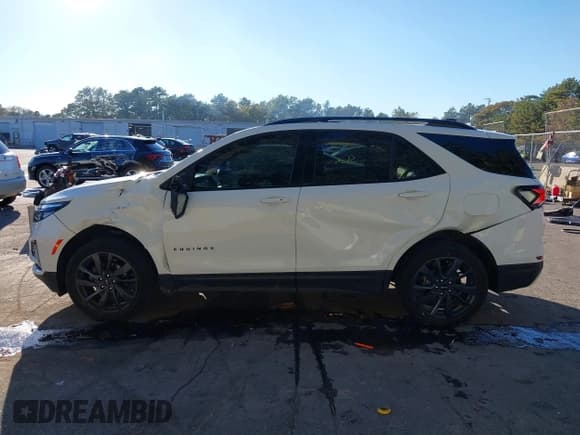 ✅ 2024 Chevrolet Equinox RS • VIN: 3GNAXWEG8RS129819 • Lot: 43454214. Listed on IAAI with 34,199 mi. Free auction sales archive from the USA and detailed vehicle history report at DreamBid. Image 14.