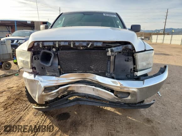 ✅ 2013 Ram 2500 Tradesman • VIN: 3C6UR5HL1DG569998 • Лот: 90706075. Опубликован ранее на Copart с пробегом 243 024 миль. Бесплатный доступ к архиву аукционных продаж из США и подробный отчёт об истории автомобиля на DreamBid. Изображение 5.