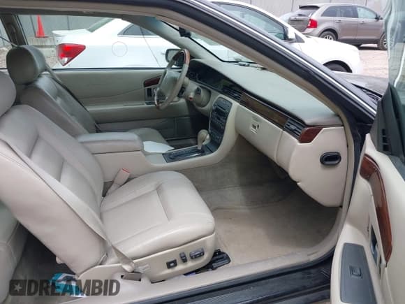 ✅ 2002 Cadillac Eldorado ESC • VIN: 1G6EL12Y82B105241 • Лот: 42241609. Опубликован ранее на IAAI с пробегом 90 442 миль. Бесплатный доступ к архиву аукционных продаж из США и подробный отчёт об истории автомобиля на DreamBid. Изображение 5.