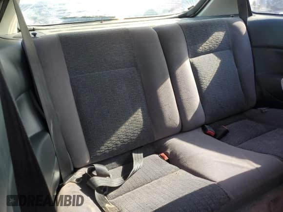 ✅ 2000 Honda Civic DX • VIN: 2HGEJ644XYH112297 • Lot: 45960935. Listed on Copart with 91,235 mi. Free auction sales archive from the USA and detailed vehicle history report at DreamBid. Image 10.