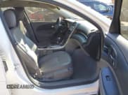 ✅ 2013 Chevrolet Malibu LS • VIN: 1G11B5SA5DF175616 • Лот: 43643244. Опубликован ранее на IAAI с пробегом 101 404 миль. Бесплатный доступ к архиву аукционных продаж из США и подробный отчёт об истории автомобиля на DreamBid. Изображение 5.