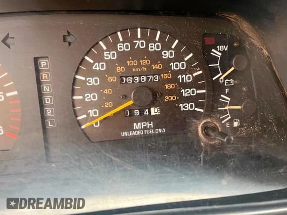 ✅ 1993 Toyota Land Cruiser • VIN: JT3DJ81W4P0014109 • Lot: 62729345. Listed on Copart with 63,873 mi. Free auction sales archive from the USA and detailed vehicle history report at DreamBid. Image 8.