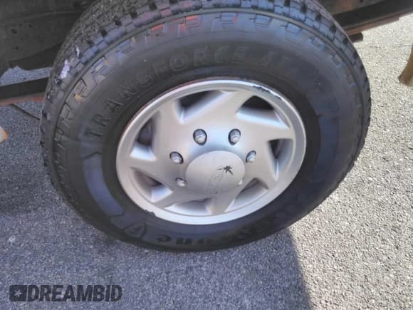 ✅ 2011 Ford Econoline Cargo Commercial • VIN: 1FTNE2EL9BDB35043 • Lot: 43930144. Listed on IAAI with 68,982 mi. Free auction sales archive from the USA and detailed vehicle history report at DreamBid. Image 9.