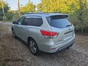 ✅ 2014 Nissan Pathfinder S • VIN: 5N1AR2MM2EC682657 • Lot: 84473925. Wystawiony na Copart z przebiegiem 121 863 mil. Bezpłatny archiwum sprzedaży aukcyjnych z USA i szczegółowy raport historii pojazdu na DreamBid. Zdjęcie 3.