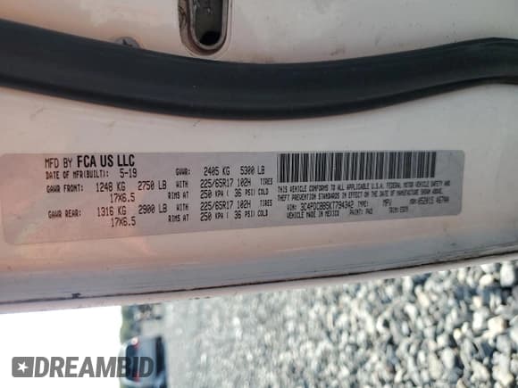 ✅ 2019 Dodge Journey SE • VIN: 3C4PDCBB5KT794342 • Lot: 85486415. Wystawiony na Copart z przebiegiem 181 784 mil. Bezpłatny archiwum sprzedaży aukcyjnych z USA i szczegółowy raport historii pojazdu na DreamBid. Zdjęcie 13.