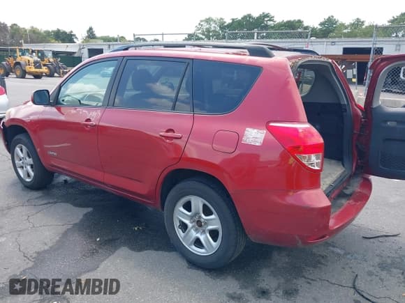 ✅ 2007 Toyota RAV4 Limited • VIN: JTMBD31V275063008 • Lot: 43032477. Listed on IAAI with 106,510 mi. Free auction sales archive from the USA and detailed vehicle history report at DreamBid. Image 3.