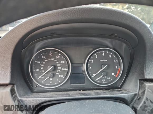 ✅ 2011 BMW 3 Series 328i • VIN: WBAKE5C50BE574261 • Lot: 95937015. Listed on Copart with Not provided. Free auction sales archive from the USA and detailed vehicle history report at DreamBid. Image 9.