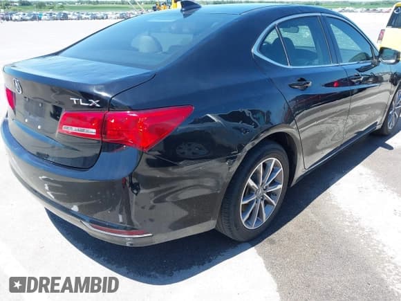 ✅ 2020 Acura TLX • VIN: 19UUB1F3XLA009887 • Лот: 42664607. Опубликован ранее на IAAI с пробегом 113 375 миль. Бесплатный доступ к архиву аукционных продаж из США и подробный отчёт об истории автомобиля на DreamBid. Изображение 6.