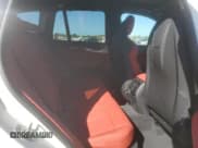 ✅ 2024 BMW X3 M • VIN: 5YM13EC05R9X09527 • Lot: 90107515. Wystawiony na Copart z przebiegiem 12 960 mil. Bezpłatny archiwum sprzedaży aukcyjnych z USA i szczegółowy raport historii pojazdu na DreamBid. Zdjęcie 10.