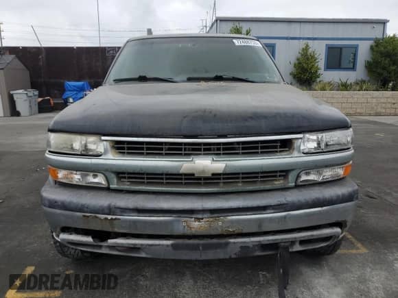 2001 Chevrolet Suburban LT with VIN 3GNGK26G41G211165, listed as a Copart auction lot 72488753 with 247,719 mi miles and Salvage title. Bid and sale history available at DreamBid. Image 5.