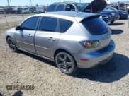 ✅ 2005 Mazda 3 s • VIN: JM1BK143751281180 • Lot: 42386932. Listed on IAAI with 271,861 mi. Free auction sales archive from the USA and detailed vehicle history report at DreamBid. Image 3.