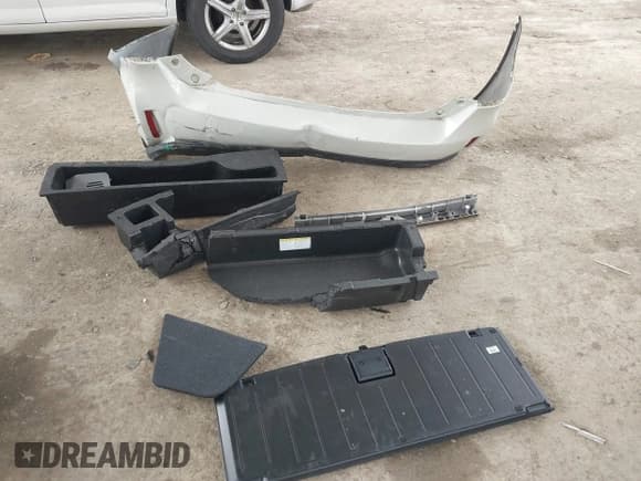 ✅ 2017 Toyota Prius Two • VIN: JTDZN3EU0HJ071095 • Lot: 41567524. Listed on IAAI with 46,892 mi. Free auction sales archive from the USA and detailed vehicle history report at DreamBid. Image 12.