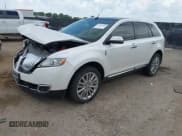 ✅ 2012 Lincoln MKX • VIN: 2LMDJ6JKXCBL10144 • Lot: 42689745. Wystawiony na IAAI z przebiegiem 99 810 mil. Bezpłatny archiwum sprzedaży aukcyjnych z USA i szczegółowy raport historii pojazdu na DreamBid. Zdjęcie 2.