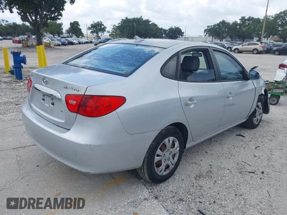 ✅ 2010 Hyundai Elantra GLS • VIN: KMHDU4AD4AU169989 • Lot: 42383068. Listed on IAAI with 123,324 mi. Free auction sales archive from the USA and detailed vehicle history report at DreamBid. Image 4.