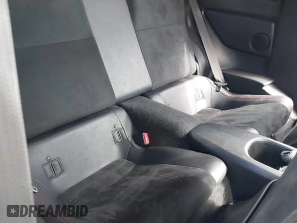 ✅ 2014 Subaru BRZ Limited • VIN: JF1ZCAC11E8604633 • Лот: 41466704. Опубликован ранее на IAAI с пробегом 142 025 миль. Бесплатный доступ к архиву аукционных продаж из США и подробный отчёт об истории автомобиля на DreamBid. Изображение 8.