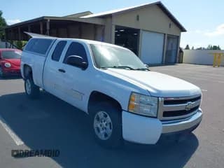 ✅ 2008 Chevrolet Silverado 1500 1LT • VIN: 2GCEC19J981295209 • Lot: 42533882. Listed on IAAI with 181,674 mi. Free auction sales archive from the USA and detailed vehicle history report at DreamBid. Image 1.