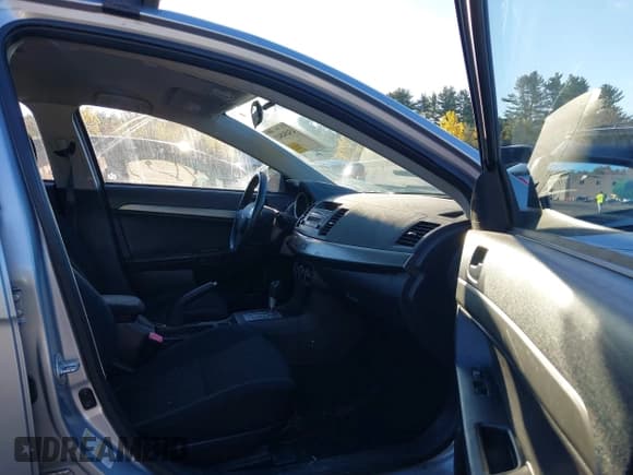 ✅ 2012 Mitsubishi Lancer ES • VIN: JA32U2FU5CU015351 • Lot: 43494841. Listed on IAAI with 188,654 mi. Free auction sales archive from the USA and detailed vehicle history report at DreamBid. Image 5.