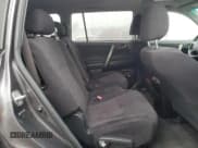 ✅ 2010 Toyota Highlander Sport • VIN: 5TDXK3EH3AS004888 • Лот: 41457205. Опубликован ранее на Copart с пробегом 157 179 миль. Бесплатный доступ к архиву аукционных продаж из США и подробный отчёт об истории автомобиля на DreamBid. Изображение 11.