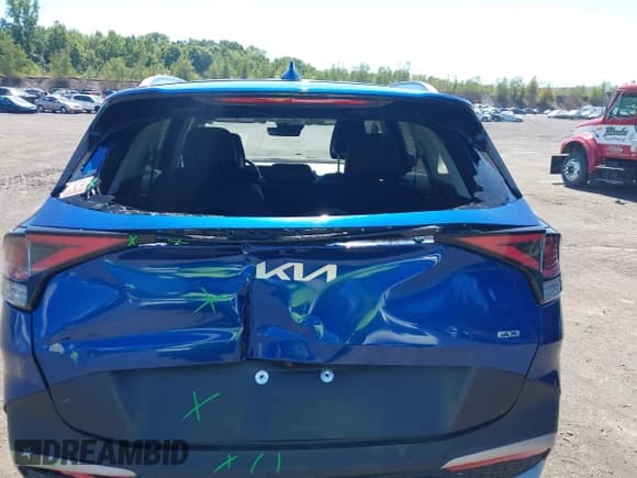 ✅ 2023 Kia Sportage EX • VIN: 5XYK3CAF9PG013306 • Lot: 43071088. Wystawiony na IAAI z przebiegiem 31 200 mil. Bezpłatny archiwum sprzedaży aukcyjnych z USA i szczegółowy raport historii pojazdu na DreamBid. Zdjęcie 16.