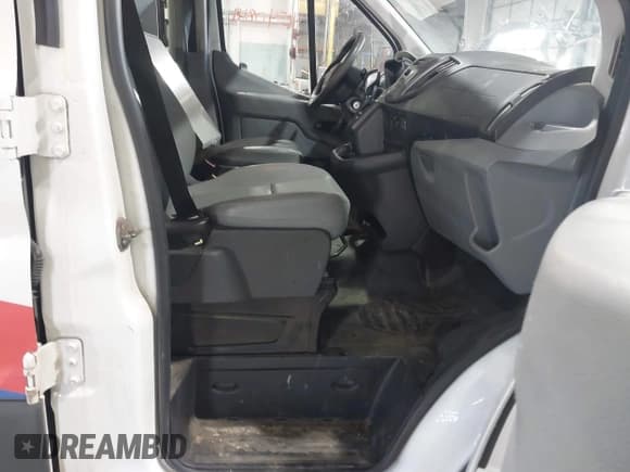 ✅ 2017 Ford Transit • VIN: 1FTYR2ZM0HKA07881 • Лот: 41540841. Опубликован ранее на IAAI с пробегом 124 381 миль. Бесплатный доступ к архиву аукционных продаж из США и подробный отчёт об истории автомобиля на DreamBid. Изображение 5.