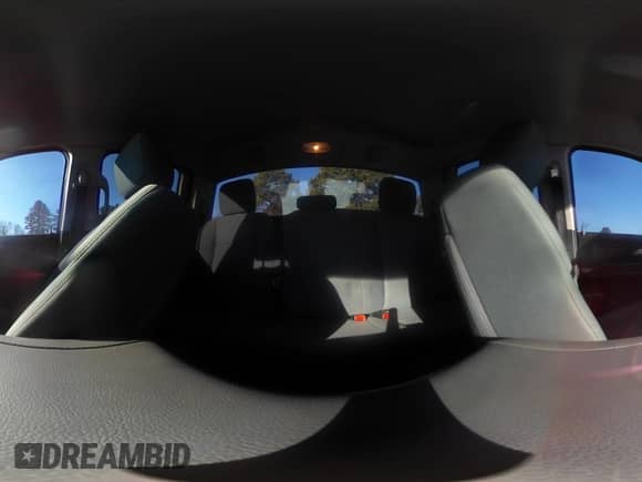 2018 Ram 1500 Tradesman z VIN 1C6RR6FT9JS171232, wystawiony jako IAAI lot #41647005 z przebiegiem 72 896 mil mil oraz . Historia ofert i sprzedaży dostępna na DreamBid. Obrazek 20.