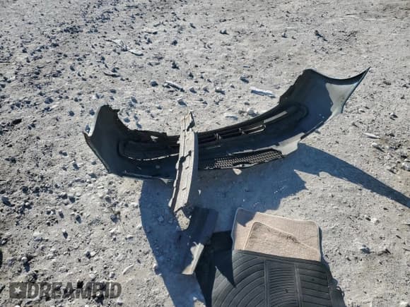 ✅ 2009 Hyundai Accent Auto GLS • VIN: KMHCN46C79U334499 • Лот: 42170645. Опубликован ранее на Copart с пробегом 210 278 миль. Бесплатный доступ к архиву аукционных продаж из США и подробный отчёт об истории автомобиля на DreamBid. Изображение 14.