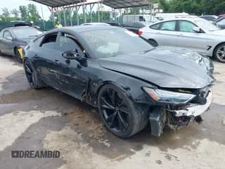 ✅ 2023 Audi RS 7 • VIN: WUAPCBF22PN902496 • Lot: 42434627. Wystawiony na IAAI z przebiegiem Nie podano. Bezpłatny archiwum sprzedaży aukcyjnych z USA i szczegółowy raport historii pojazdu na DreamBid. Zdjęcie 1.