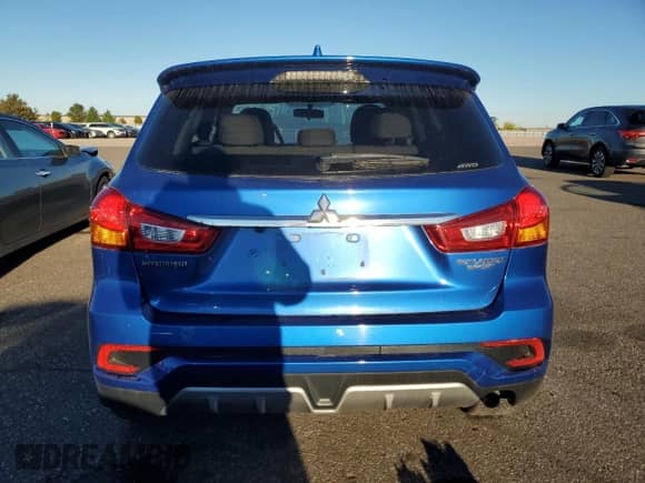 2018 Mitsubishi Outlander ES with VIN JA4AR3AU1JZ020133, listed as a Copart auction lot 82357925 with 103,416 mi miles and Salvage title. Bid and sale history available at DreamBid. Image 6.