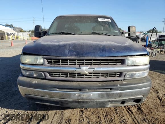 ✅ 2001 Chevrolet Silverado 1500 • VIN: 1GCEC19W71Z329608 • Лот: 76998214. Опубликован ранее на Copart с пробегом Не указан. Бесплатный доступ к архиву аукционных продаж из США и подробный отчёт об истории автомобиля на DreamBid. Изображение 5.