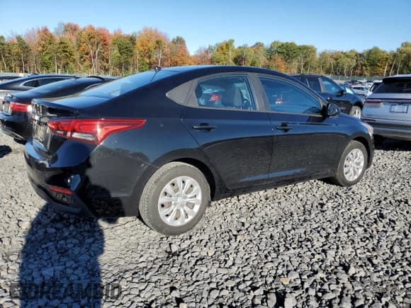 ✅ 2020 Hyundai Accent SE • VIN: 3KPC24A61LE113422 • Lot: 86548655. Listed on Copart with 66,844 mi. Free auction sales archive from the USA and detailed vehicle history report at DreamBid. Image 3.