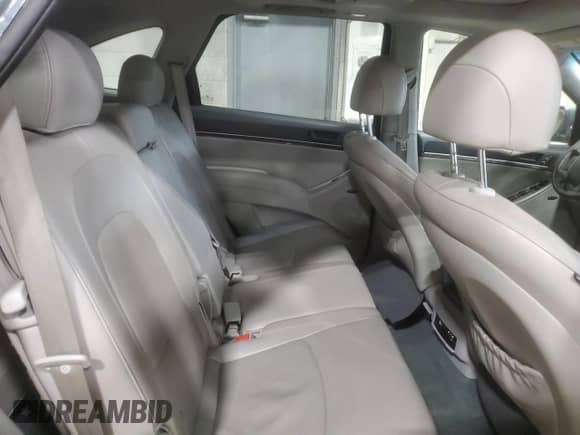 2012 Hyundai Veracruz GLS с VIN KM8NUDCC1CU195266, выставлен на аукционе Copart как лот 85947215 с пробегом 178 264 миль миль и Списание • Salvage title. История ставок и продаж доступна на DreamBid. Изображение 11.