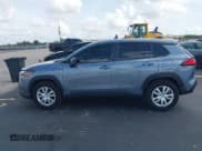 ✅ 2024 Toyota Corolla Cross L • VIN: 7MUAAAAG9RV075928 • Lot: 42388151. Listed on IAAI with 15,324 mi. Free auction sales archive from the USA and detailed vehicle history report at DreamBid. Image 14.